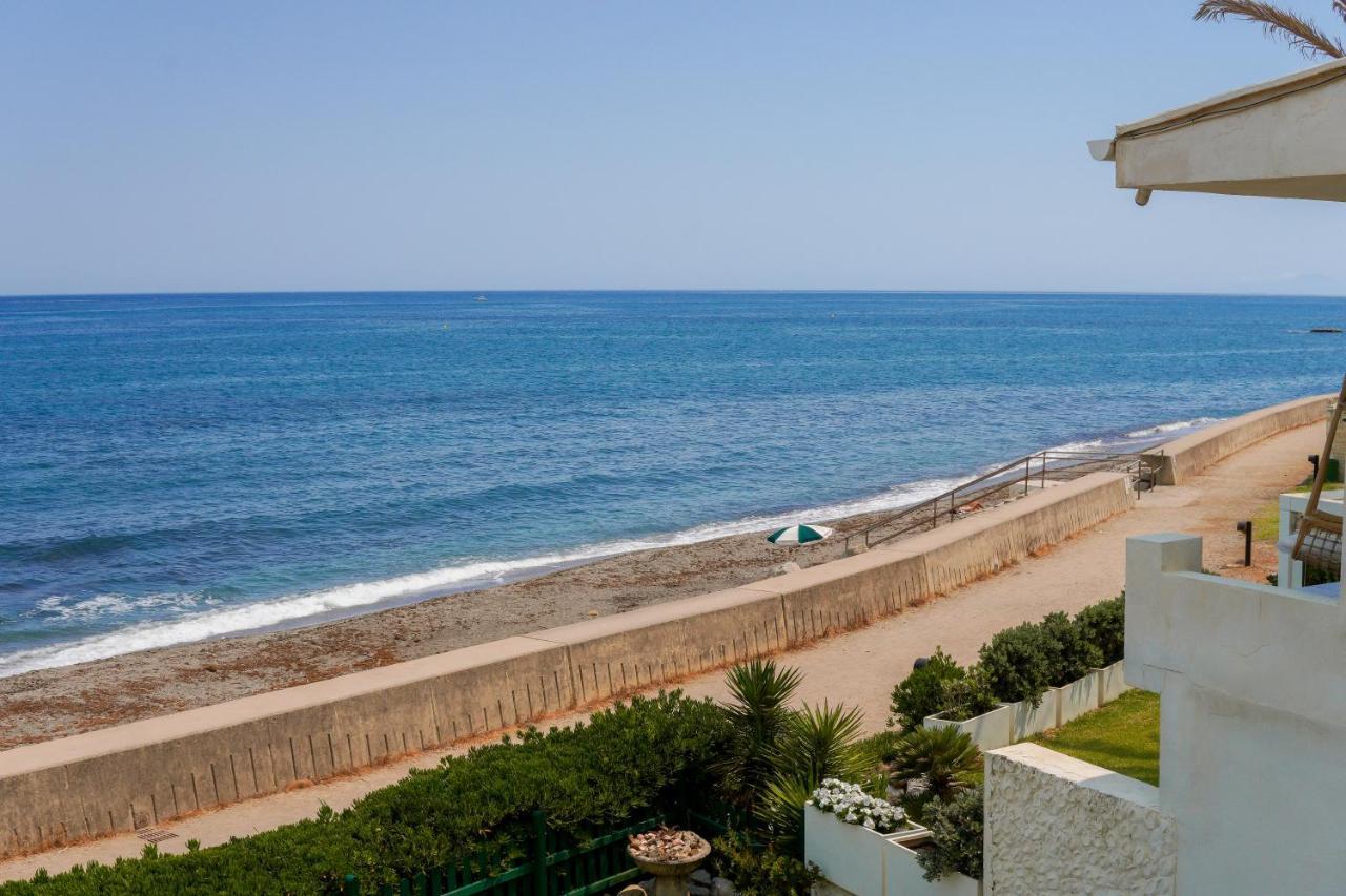 Beach Villa Dorada 에스테포나 외부 사진