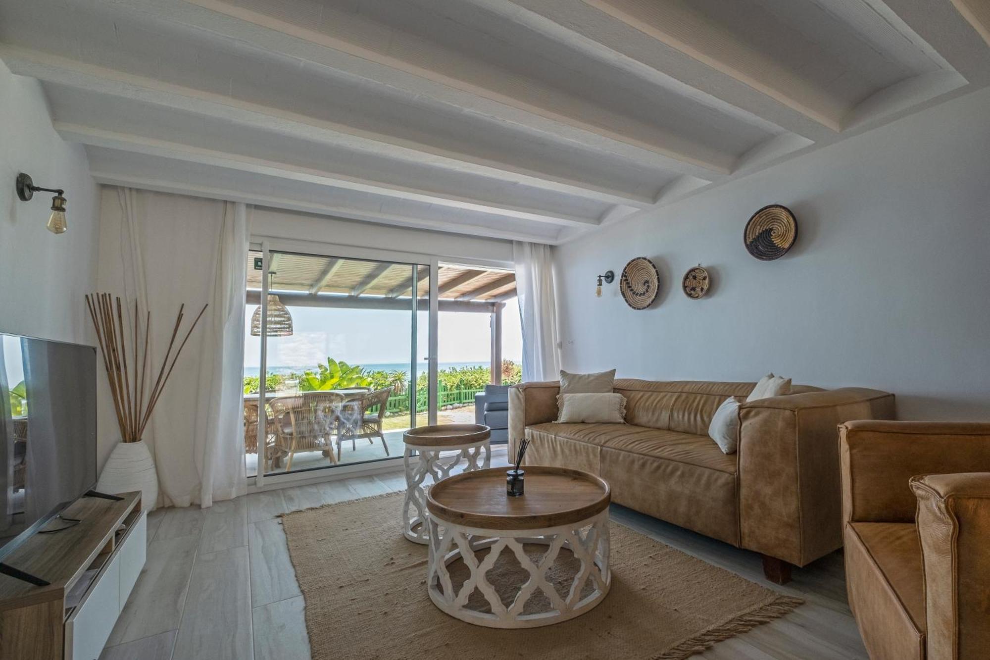 Beach Villa Dorada 에스테포나 외부 사진